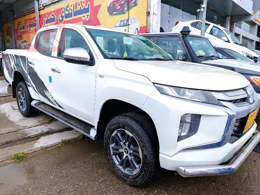 Mitsubishi L200